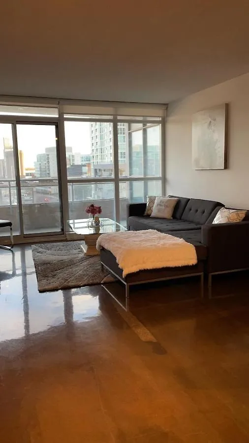 Toronto Downtown Luxurious Stylish 3 Bedroom 3 Bath 2 Balconies Near Rogers Centre Lakeview Condo Canada