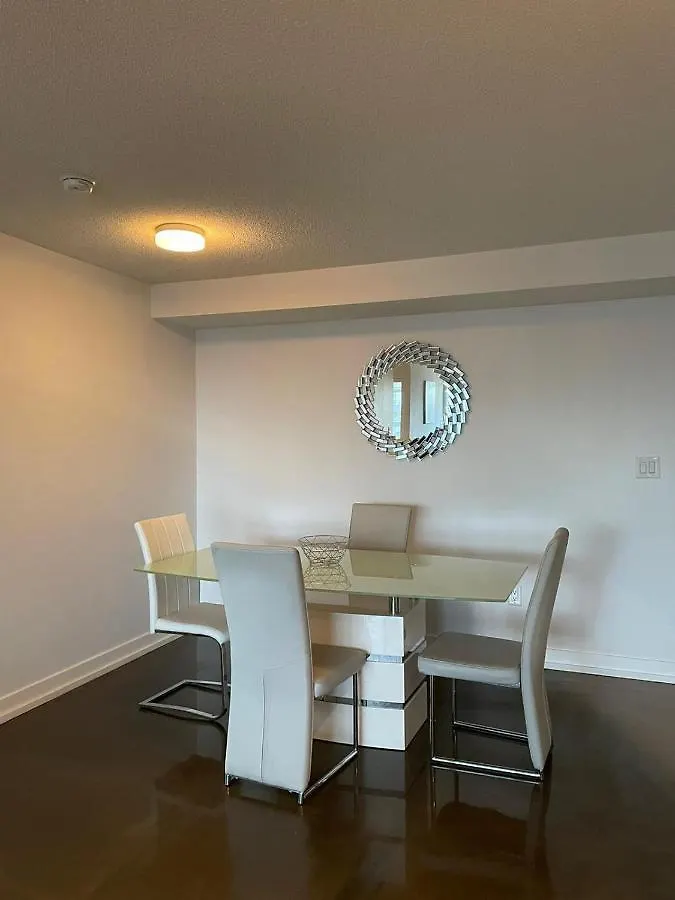 Toronto Downtown Luxurious Stylish 3 Bedroom 3 Bath 2 Balconies Near Rogers Centre Lakeview Condo